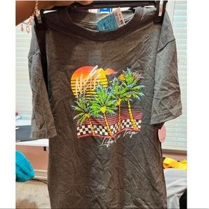 Cute graphic tee! 
#graphictee #tshirt #shirt #cuteshirt #cutetshirt